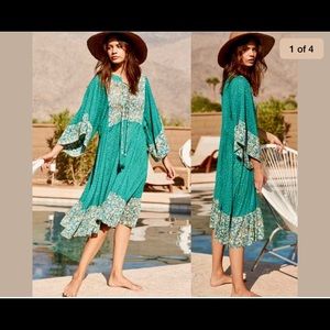 Auguste The Label Poolside dress size 4